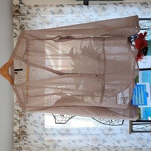 Maurices / M / Beige, White